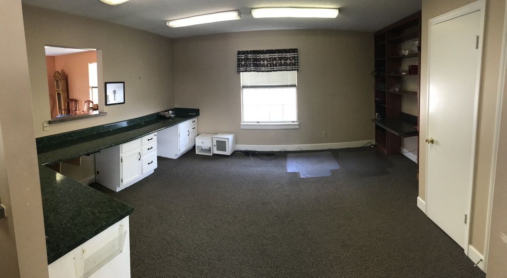 Office For Sale: 2130 Chambliss Ave NW, Cleveland, TN 37311